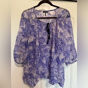 Beautiful Daisy Fuentes Kohls Women’s Blouse - XL